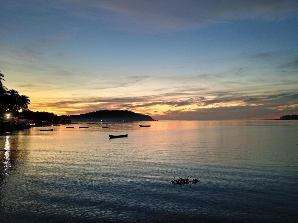 Gs Home On The Bay - Super Sea View Glass Studio Apartment วากาตอร์ ภายนอก รูปภาพ
