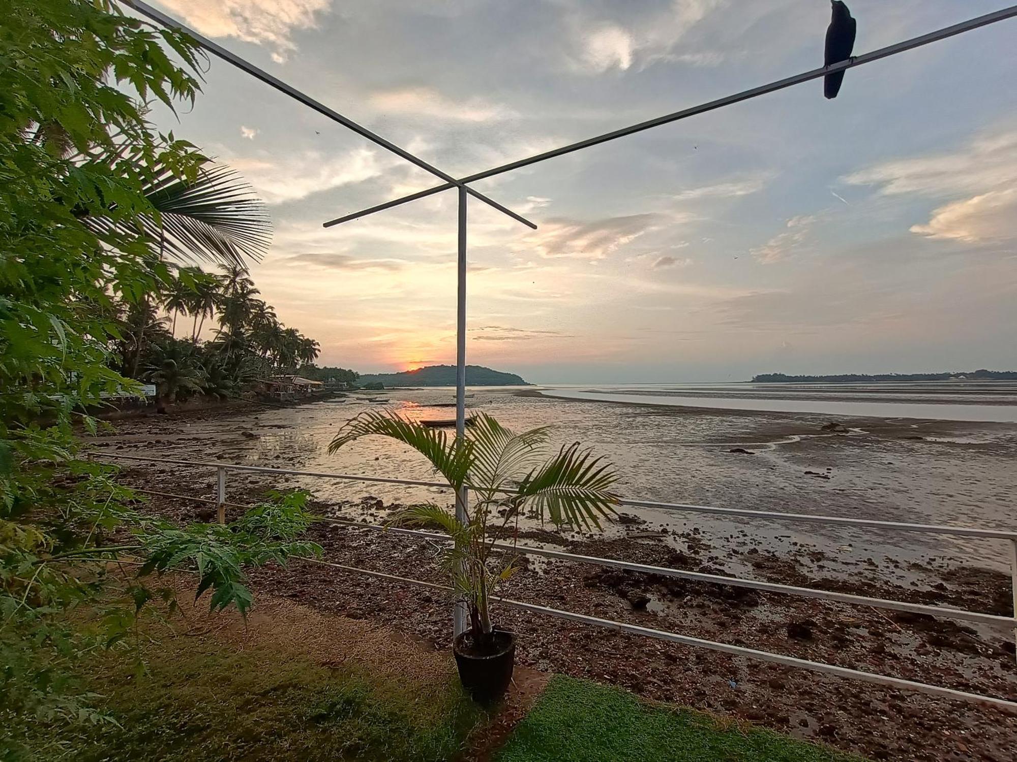 Gs Home On The Bay - Super Sea View Glass Studio Apartment วากาตอร์ ภายนอก รูปภาพ
