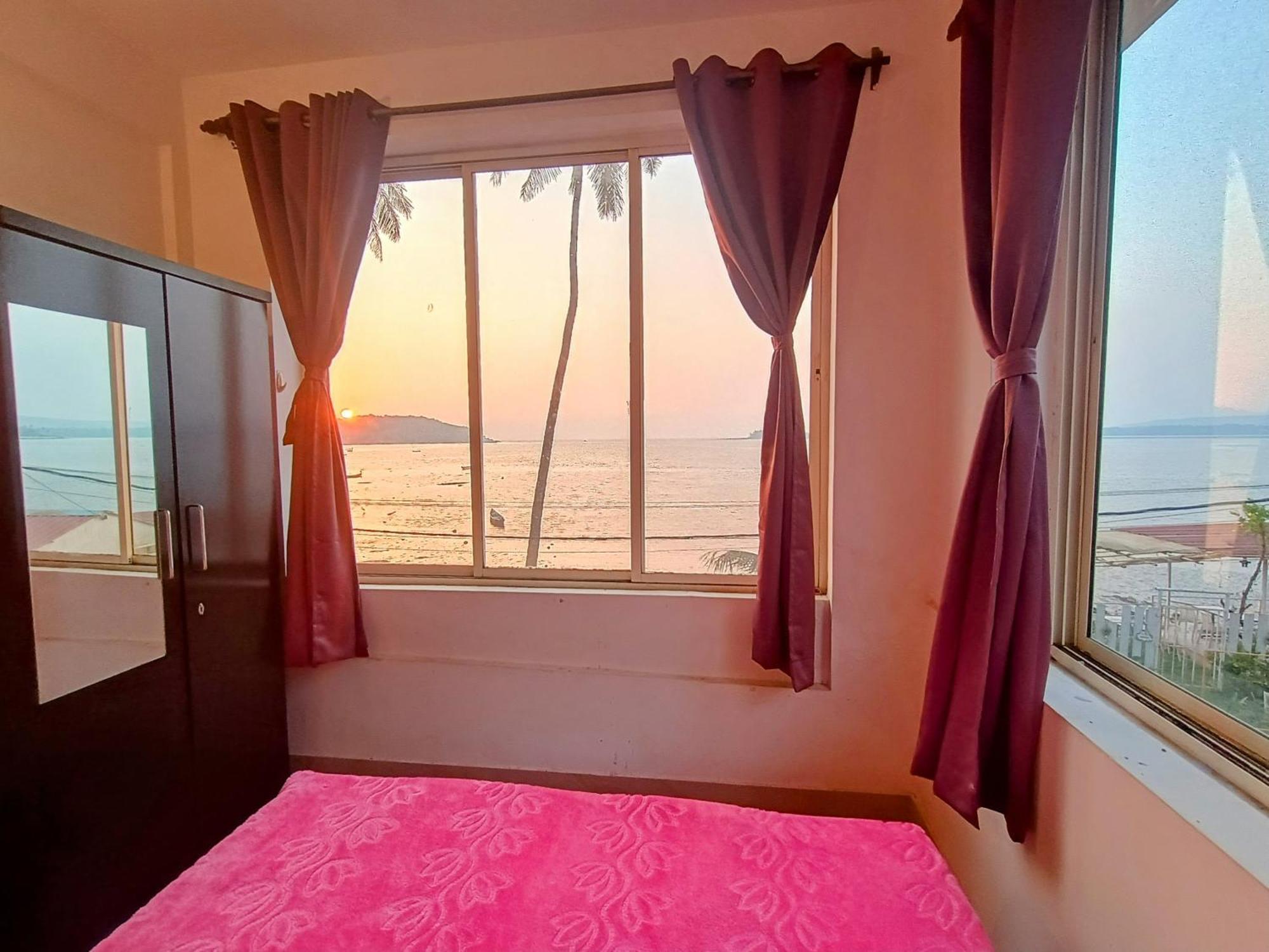 Gs Home On The Bay - Super Sea View Glass Studio Apartment วากาตอร์ ภายนอก รูปภาพ